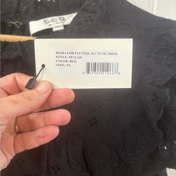 SEA NEW YORK Kiara Eyelet flutter Tunic Dress - Picture 11 of 16